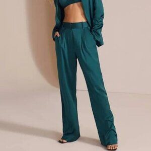Favorite Daughter Satin Favorite Pant in Emerald, Size 12